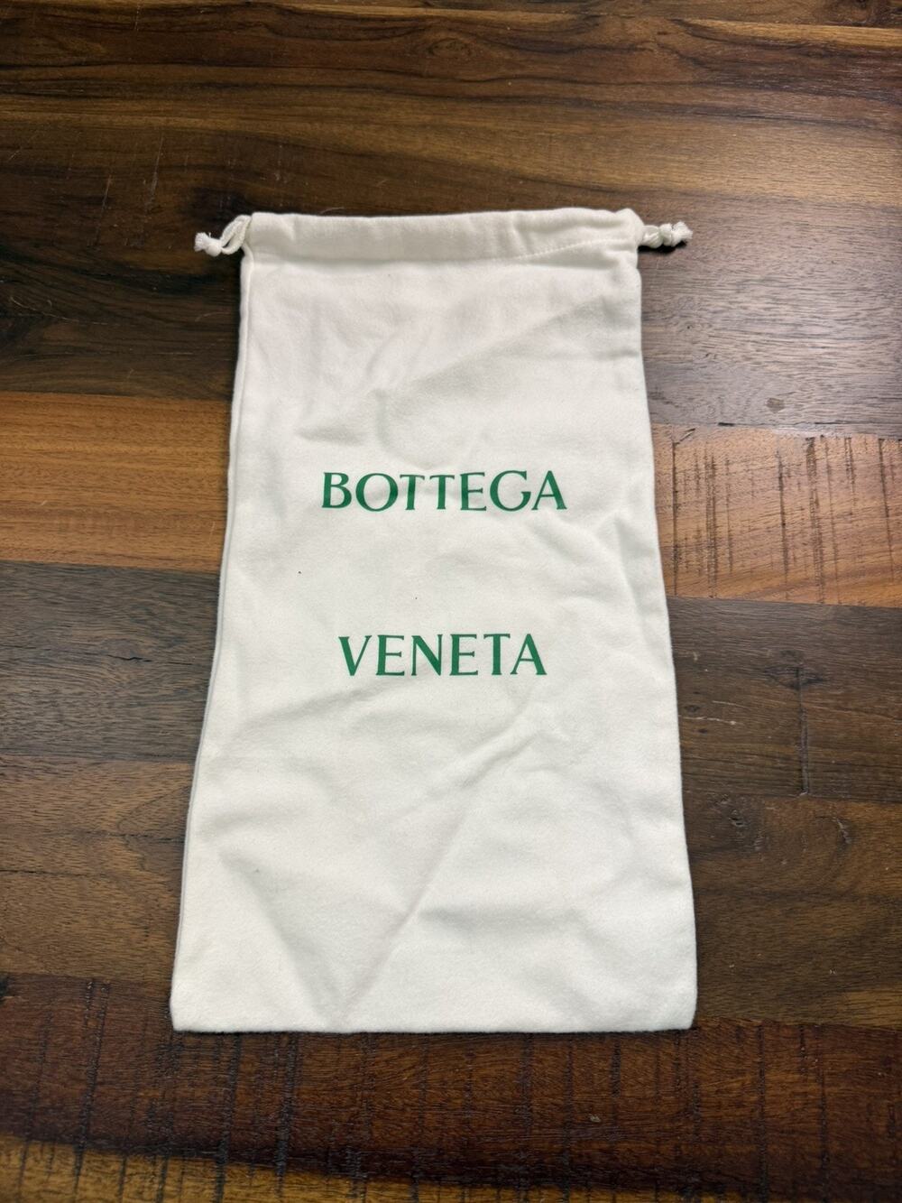 BOTTEGA VENETA small/med soft DustBag 9in x 16in Drawstring Style Authentic